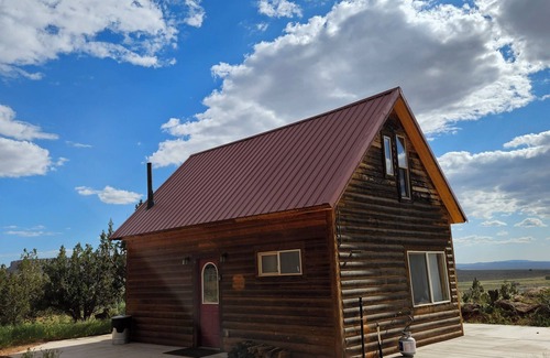Apple Valley Cabin | The Woody Cabin