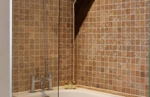 Tenterden Hotel | The Woolpack Hotel