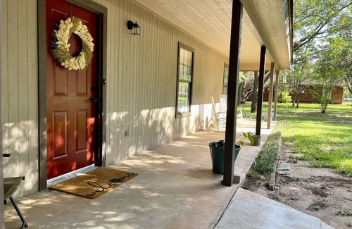 Buffalo Gap House | The Wooten House | Small town living, only minutes from Abilene.