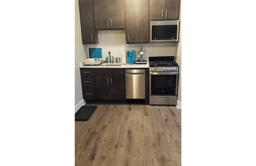 Buena Park Apartment | The Wrigley Suite - It's Really Sweet - Sleeps 1-5