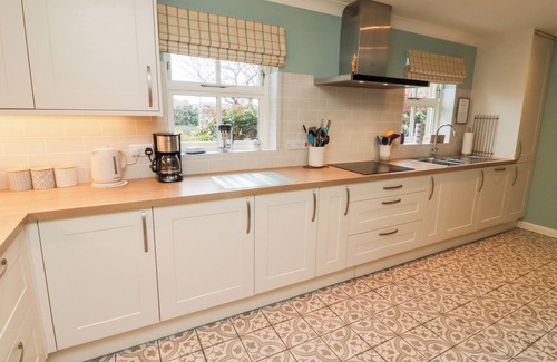 Bamburgh Cottage | THE WYND, family friendly, country holiday cottage in Bamburgh