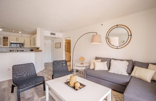 Aventura Condo | The Yacht Club At Aventura. 1 Bedroom Stunning Waterfront view !