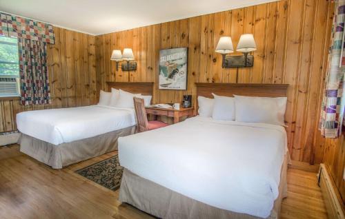 Lenox Hotel | The Yankee, Trademark Collection by Wyndham