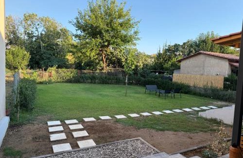 Zakharo House | The Yard Place