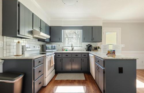 Conestee House | The Yellow Cottage