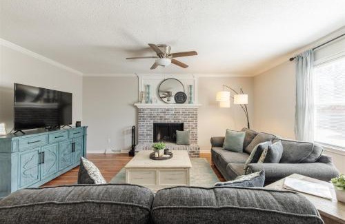 Conestee House | The Yellow Cottage