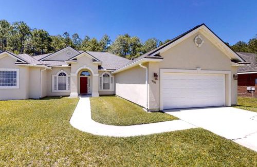 Jacksonville House | The Yellow Hibiscus