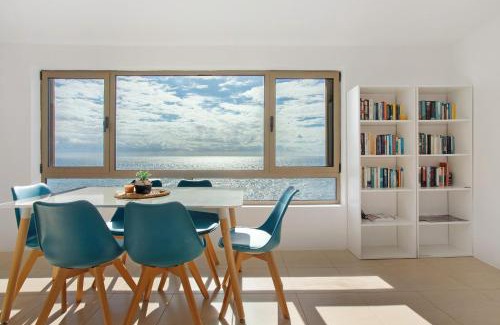 Jardim do Mar House | The Yellow House
