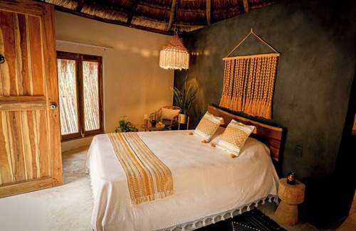Soliman Bay Cabin | The Yellow Nest