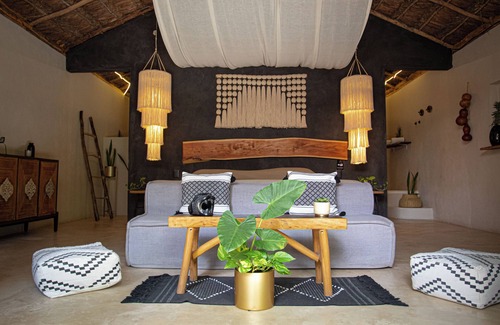 Soliman Bay Cabin | The Yellow Nest