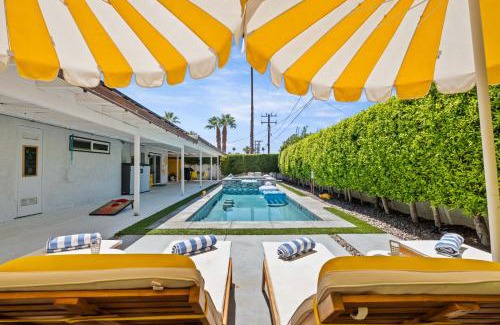Palm Springs House | The Yellow Retreat
