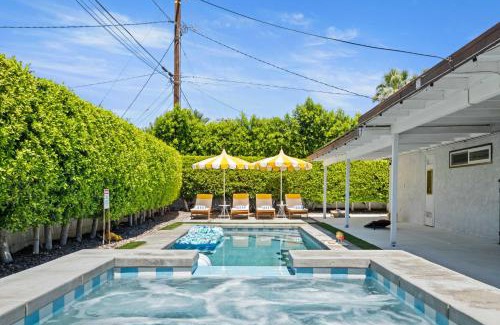 Palm Springs House | The Yellow Retreat