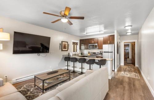 West Yellowstone Apartment | The Yellowstone Hideaway Unit A