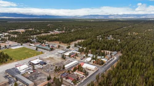 West Yellowstone Apartment | The Yellowstone Hideaway Unit C