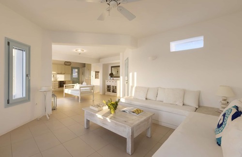 Paros Villa | Thea Villas 1, Breathtaking Panoramic View To the Sea & Sunset, private pool
