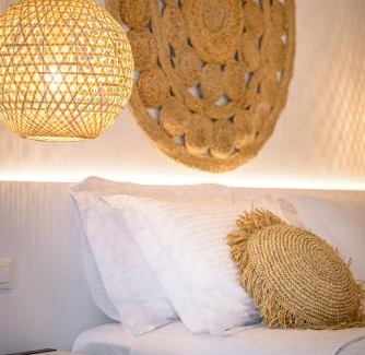 Pyrgos Apartment | Thealos Santorini