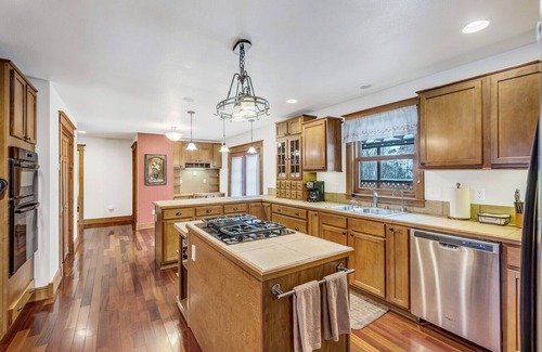 Glenwood Springs House | Theater Room, Game Room, Hot Tub, Family/Group Friendly, Private Location