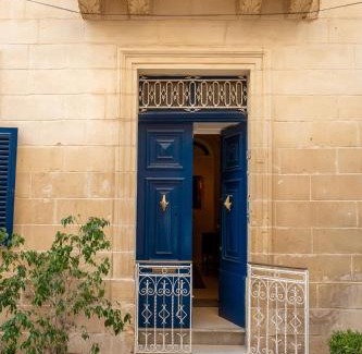 Birgu House | TheBlueHouseMalta Stay at Birgu s most photographed house 360 view from rooftop terraces