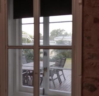 Upper Wakefield House | Thedell Cottage - A Boutique Heritage Escape