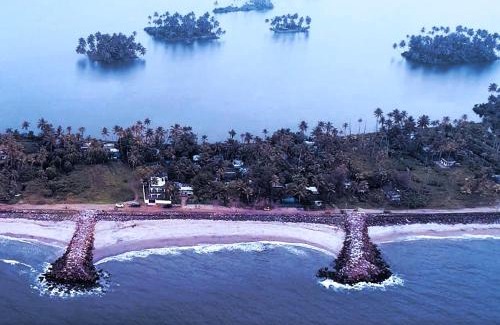 Vypin Villa | Theeraa Beach Villa in Cherai