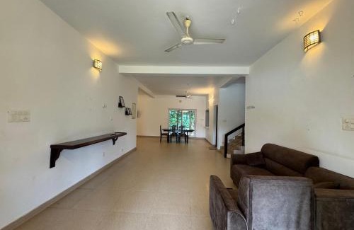 Irinjalakuda House | Theeram Riverside Holiday Home