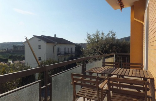 Sirolo Apartment | TheGreenCorner @ Sirolo Centrale, Parking, Air Conditioning, WiFi