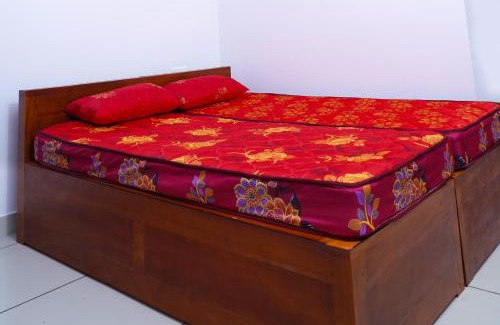 Malappuram Hotel | THEKKUMPURAM RESIDENCY