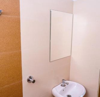 Malappuram Hotel | THEKKUMPURAM RESIDENCY
