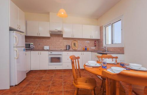 Polis Apartment | Thekla Court