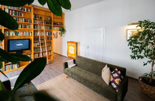 Zentrum-West Apartment | theleaf - design apartment & café