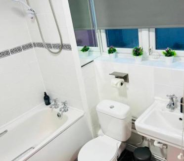 Tollington Apartment | Thematic London Apartment in Holloway
