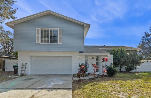 Florida Central Atlantic Coast House | Theme Park Retreat 4bedroom near Universal Studios