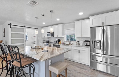 Doctor Phillips House | Theme Park Retreat, 4BR near Universal Studios