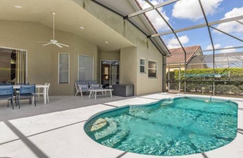 Tuscan Hills House | Themed 4 bed house, private pool , Close to Disney