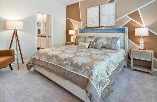 Magnolia House | Themed Game Room House 5 bedr near The Woodlands