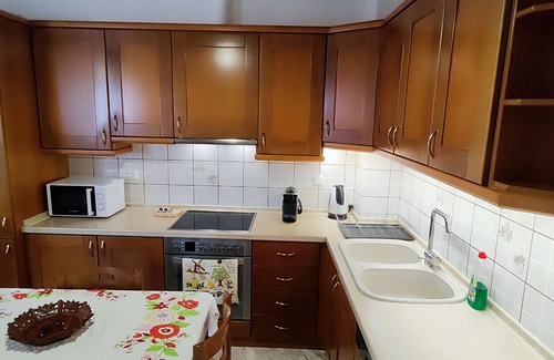 Kastraki Apartment | Theofania's Marble House Meteora