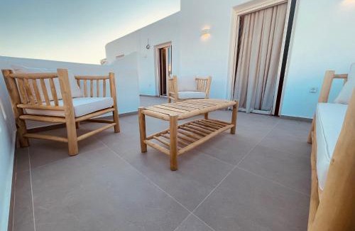 Agia Anna Hotel | Theofanis Studios