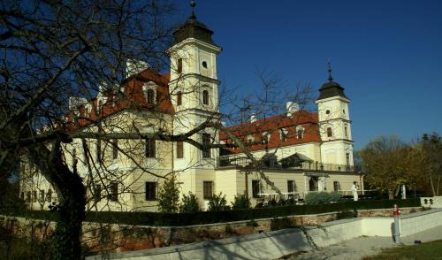 Bernolakovo Bed & Breakfast | Theresia Chateau - Bernolákovo