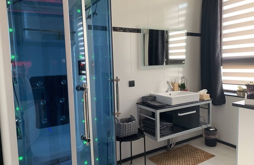 Herstal Hotel | Thermal Break