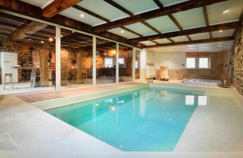 La Reid House | Thermes de la Charmille