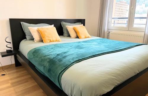 Longwy Apartment | TheSkyFall , cosy appartement, terrasse & parking