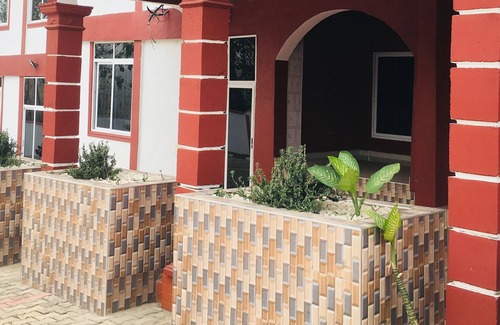 Sunyani Hotel | Thesyl Hotel