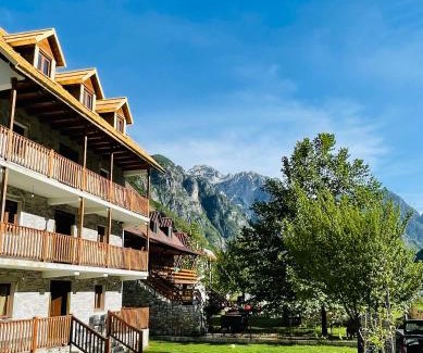 Theth Hotel | Thethi view