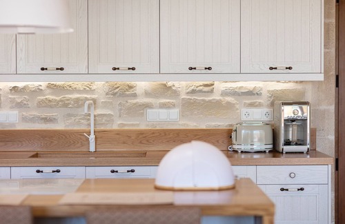 Pigianos Kampos Villa | Thetida Villa, a Sublime Beachfront Retreat - Walking distance to the beach