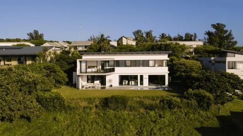 Zinkwazi Beach House | Theunieskraal Nkwazi Ridge Estate