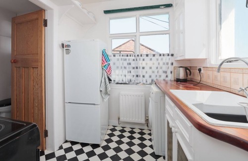 Laxey Cottage | Thie-Ma-Chree - a holiday cottage that sleeps 2 guests in 1 bedroom