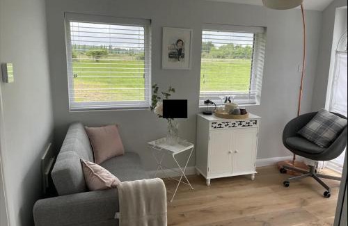 Marlow House | Thimble Cottage