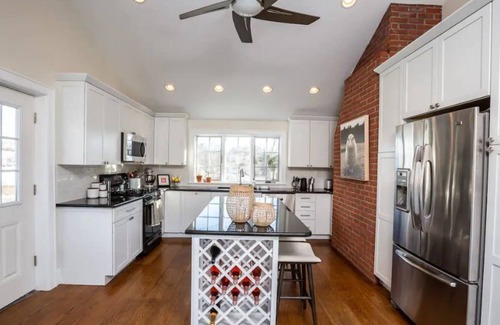 Millbrook House | Thimble House -Adorable home on gorgeous property!