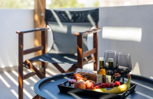 Merichas Apartment | THIRAMNA Apts KYTHNOS