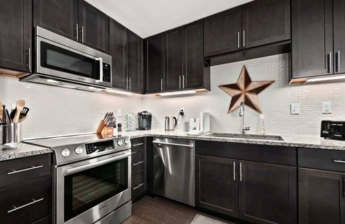 Asheville Condo | Third floor condo in downtown Asheville